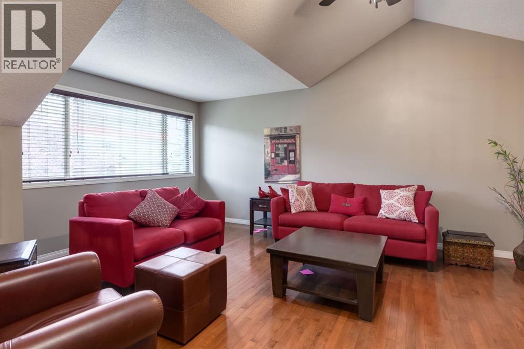 218 Springbank Villas SW - Image 17
