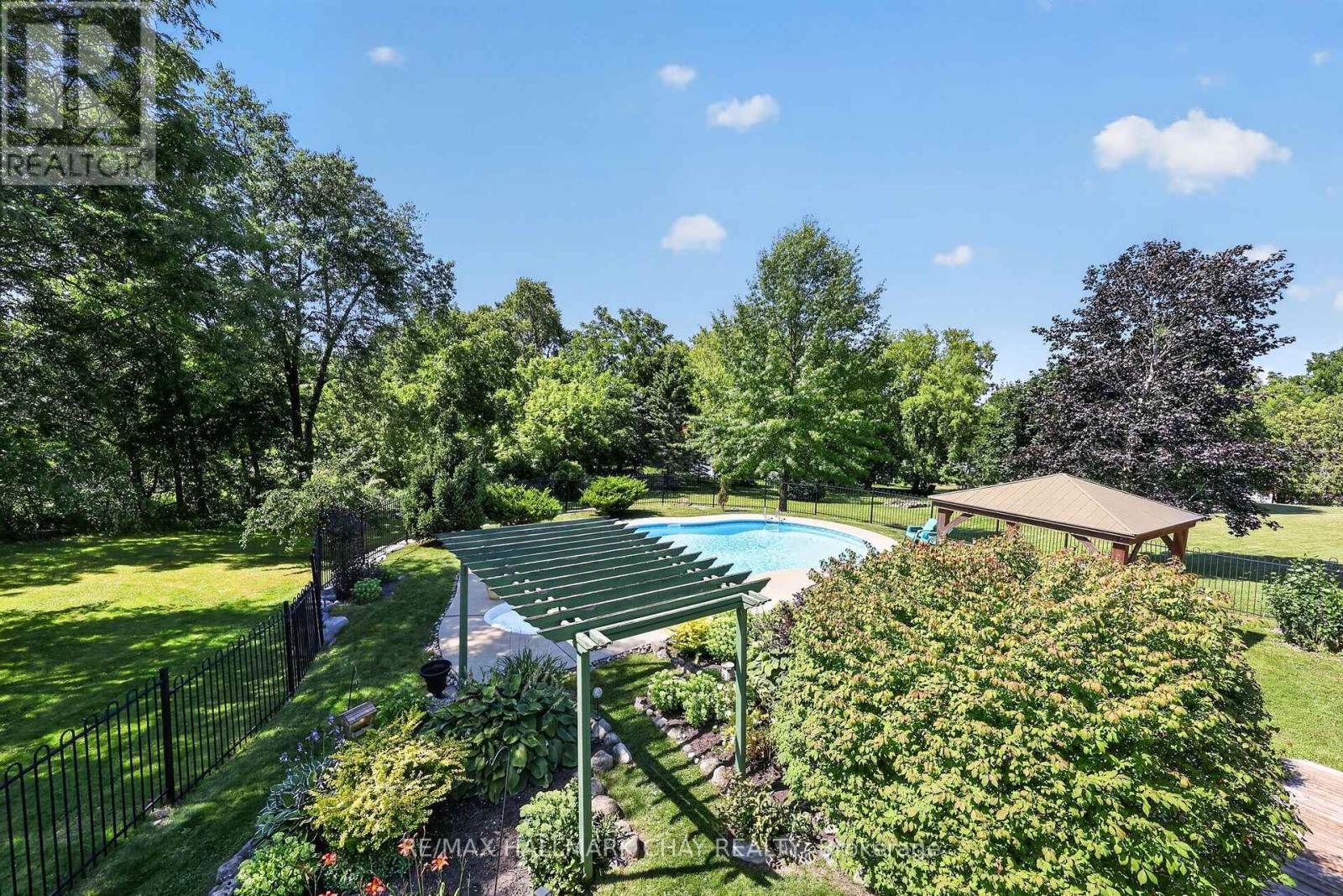 36 MULOCK DRIVE - Image 33
