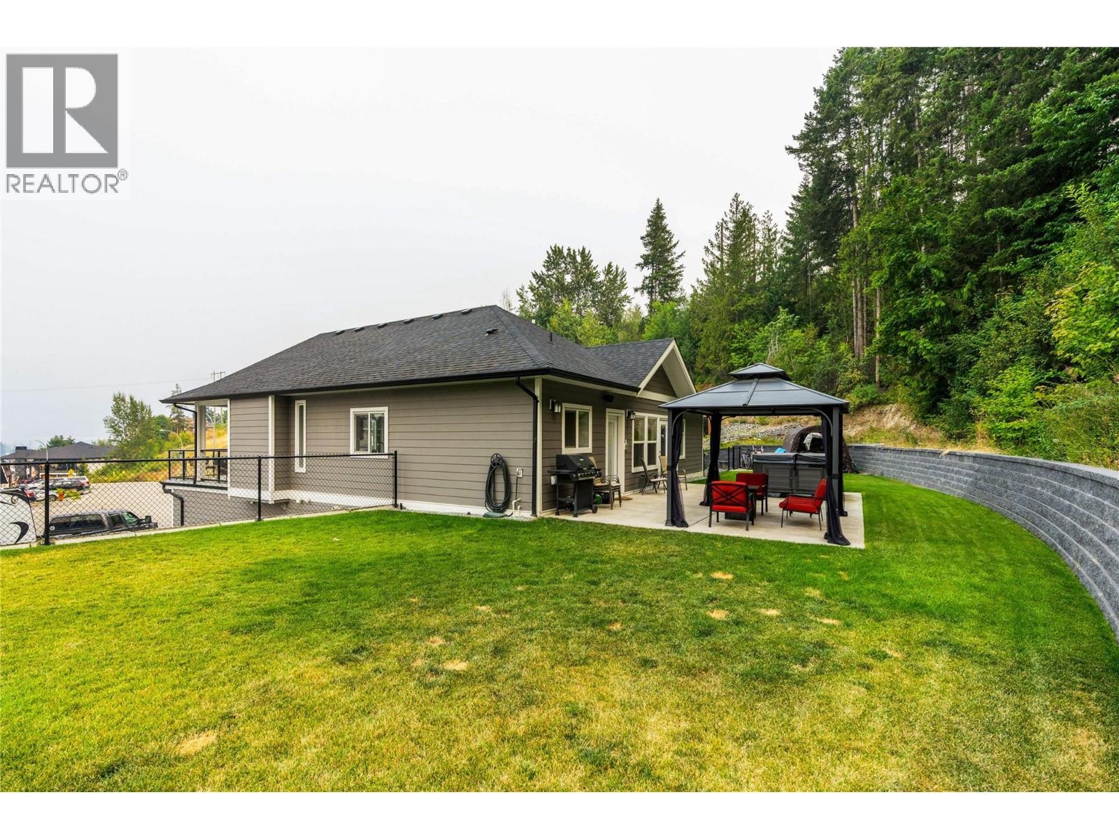 170 Vetter Place - 13