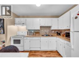 226 12170 222 Street, Maple Ridge, BC V2X8H1 Photo 11