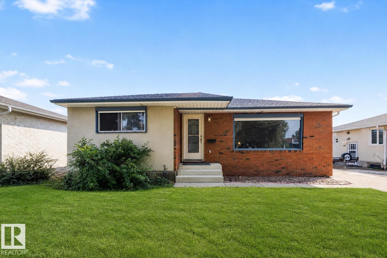 3511 73 ST NW - 1