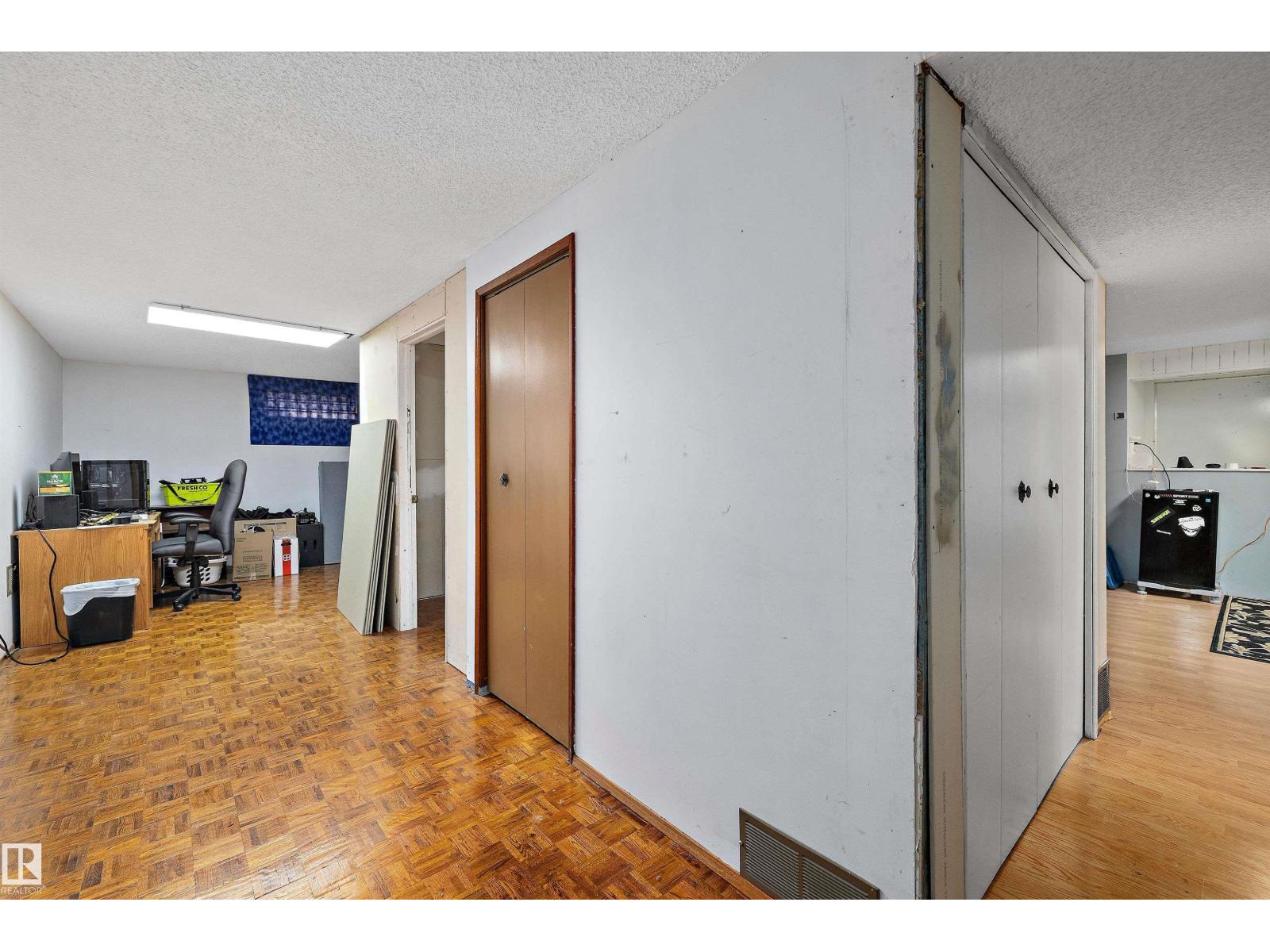 3511 73 ST NW - Image 22