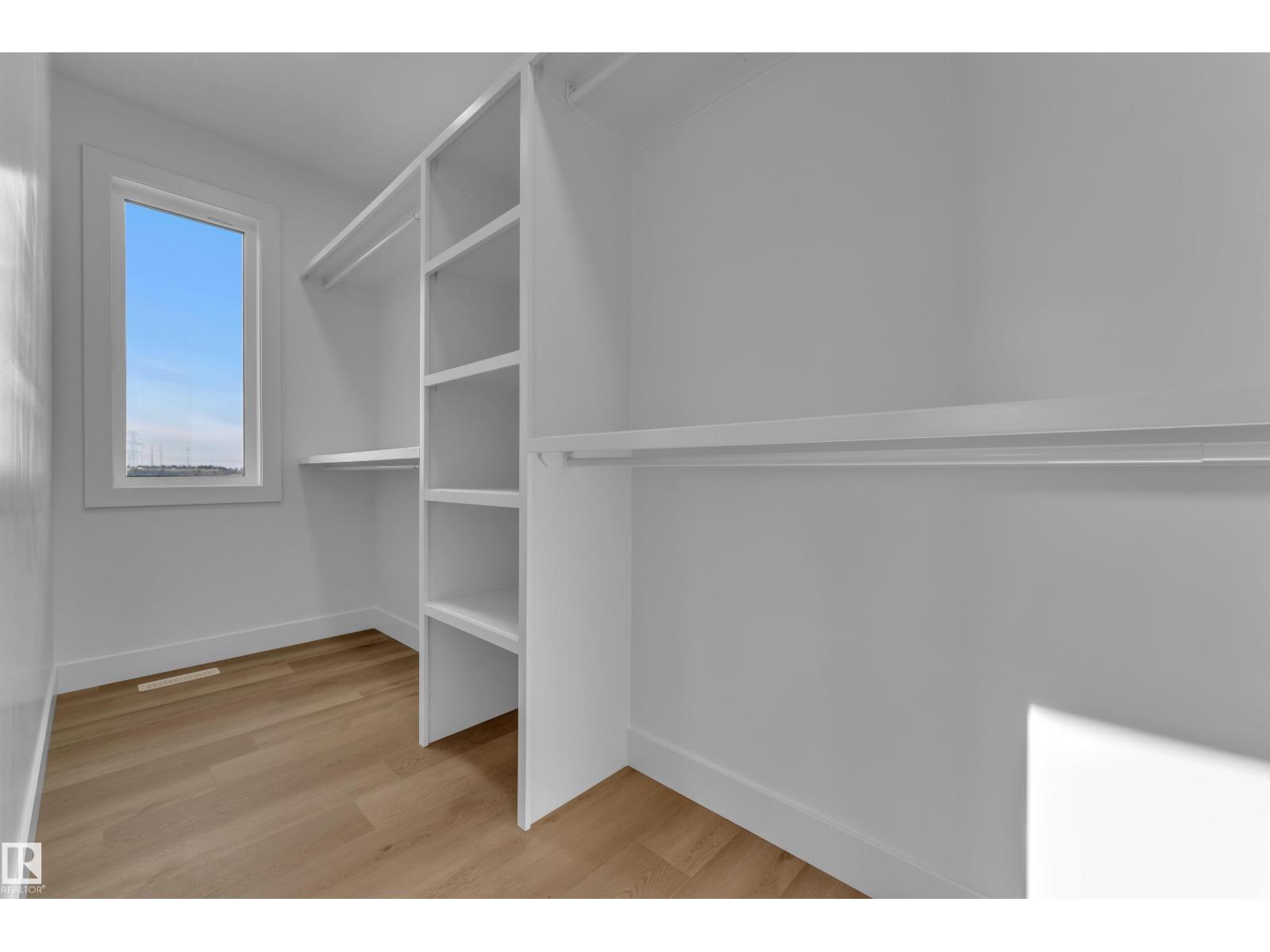 2039 156 AV NW - Image 24