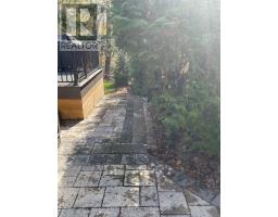 B - 55 Addington Avenue, Toronto, ON M2N2L1 Photo 26