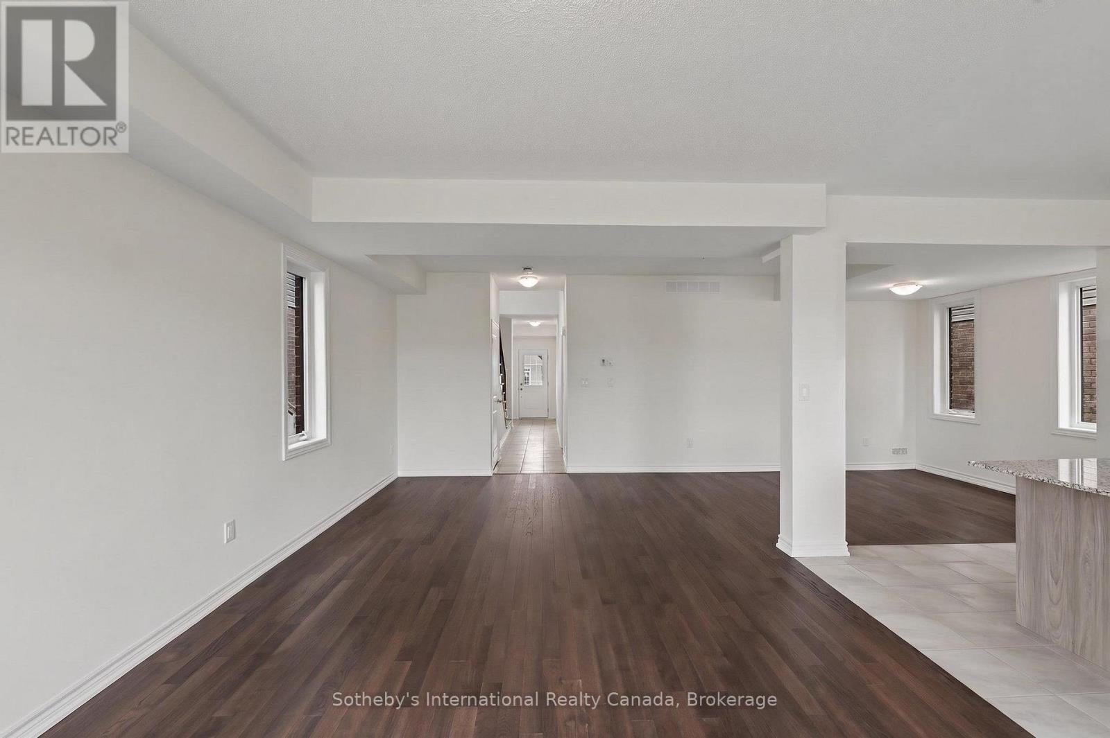 12 HILLCROFT WAY - Image 12