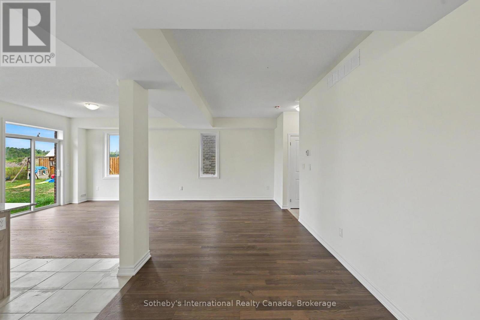 12 HILLCROFT WAY - Image 14