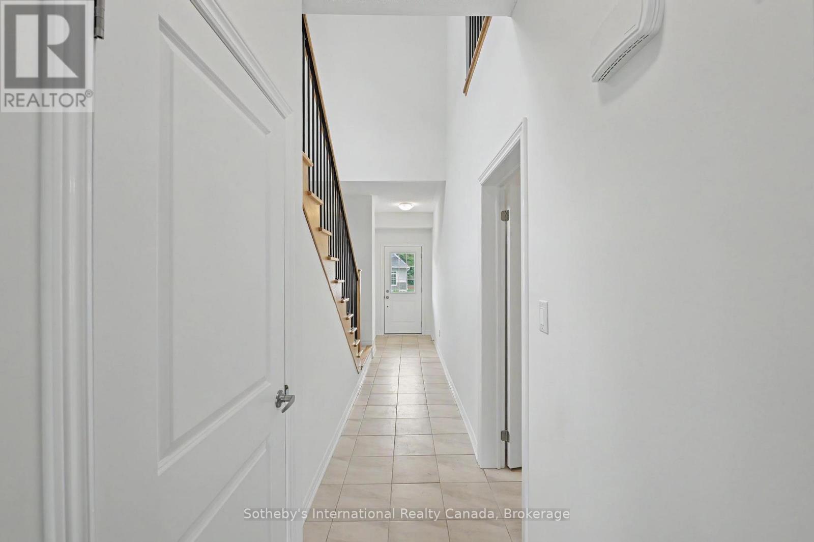 12 HILLCROFT WAY - 15
