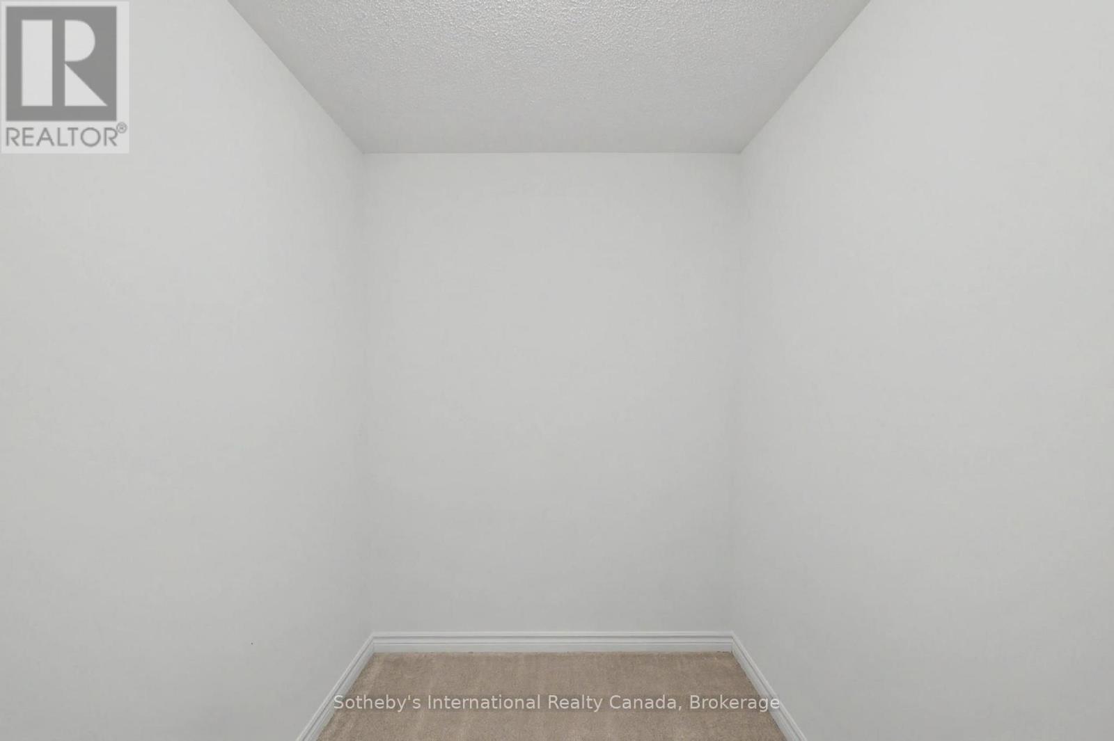 12 HILLCROFT WAY - 29