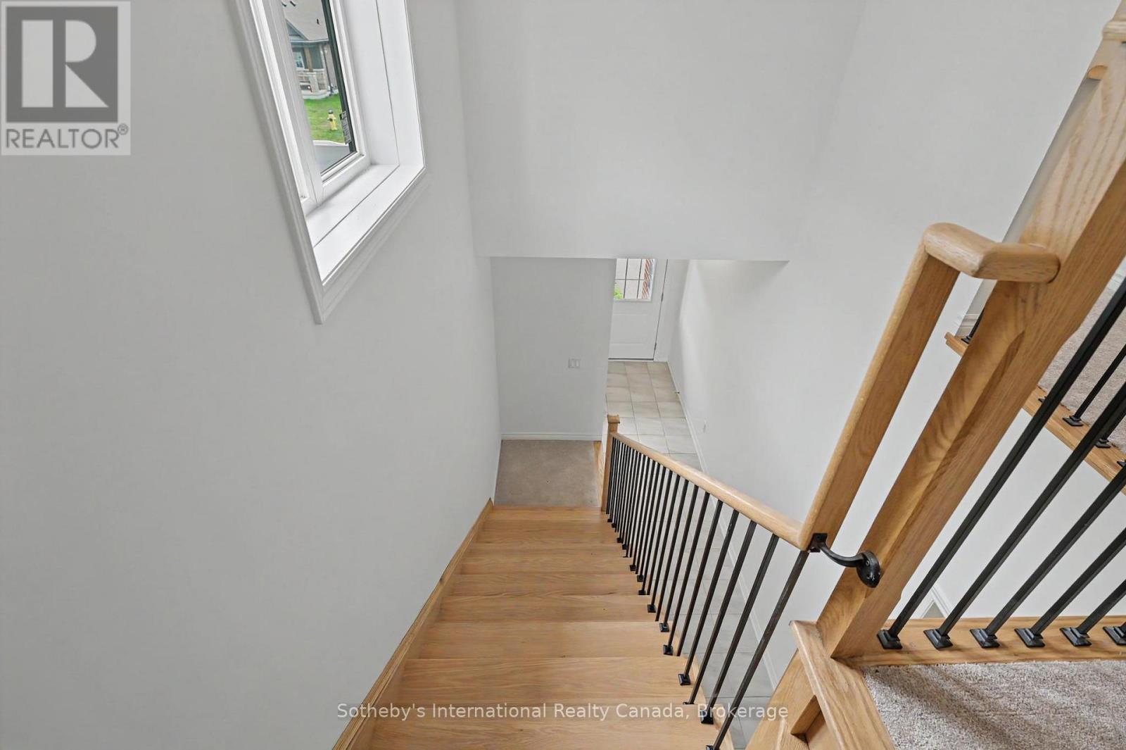12 HILLCROFT WAY - Image 40