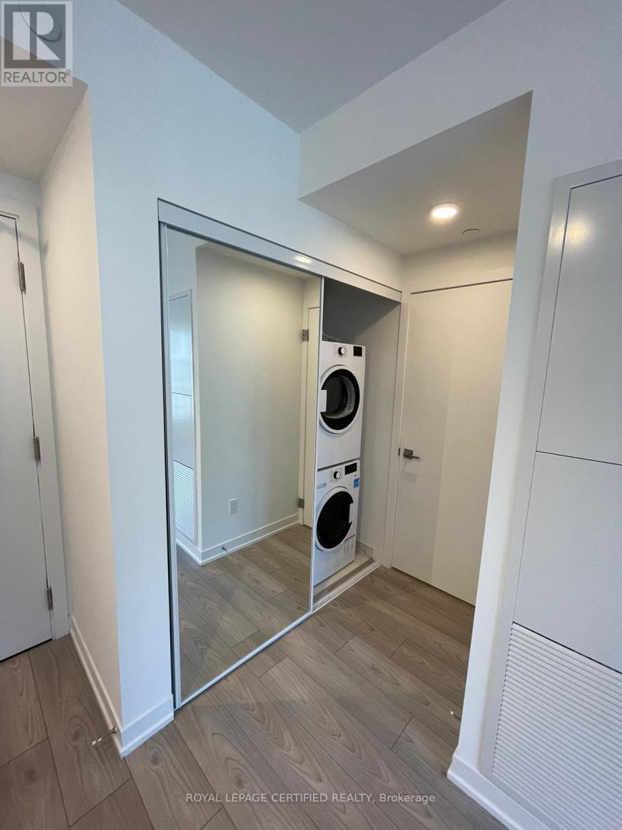 #2905 82 DALHOUSIE STREET - 33