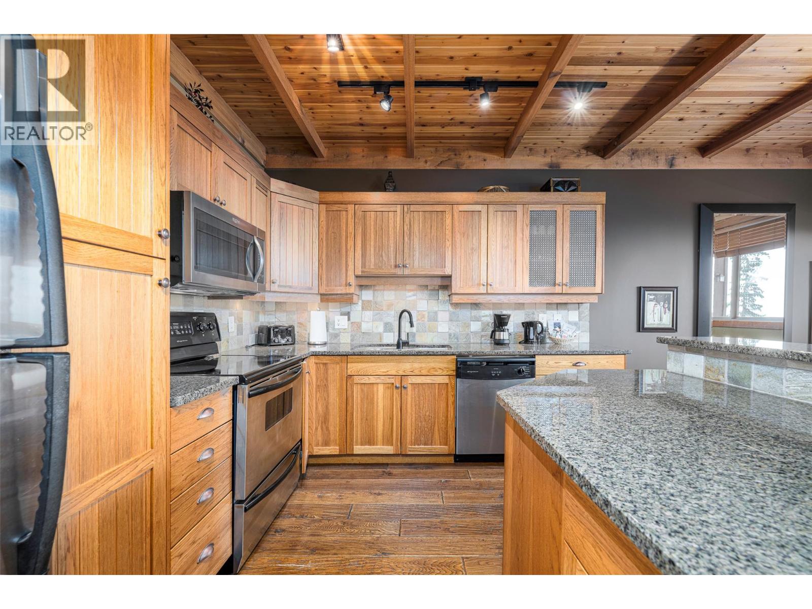 250 Feathertop Way Unit# 205, Big White — photo 3