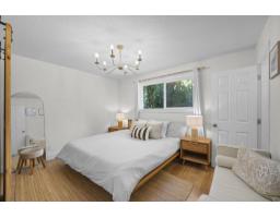 19847 38a Avenue, Langley, BC V3A2V1 Photo 9