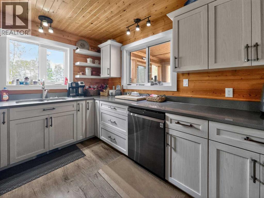 108245 Range Road 124A - Photo 11