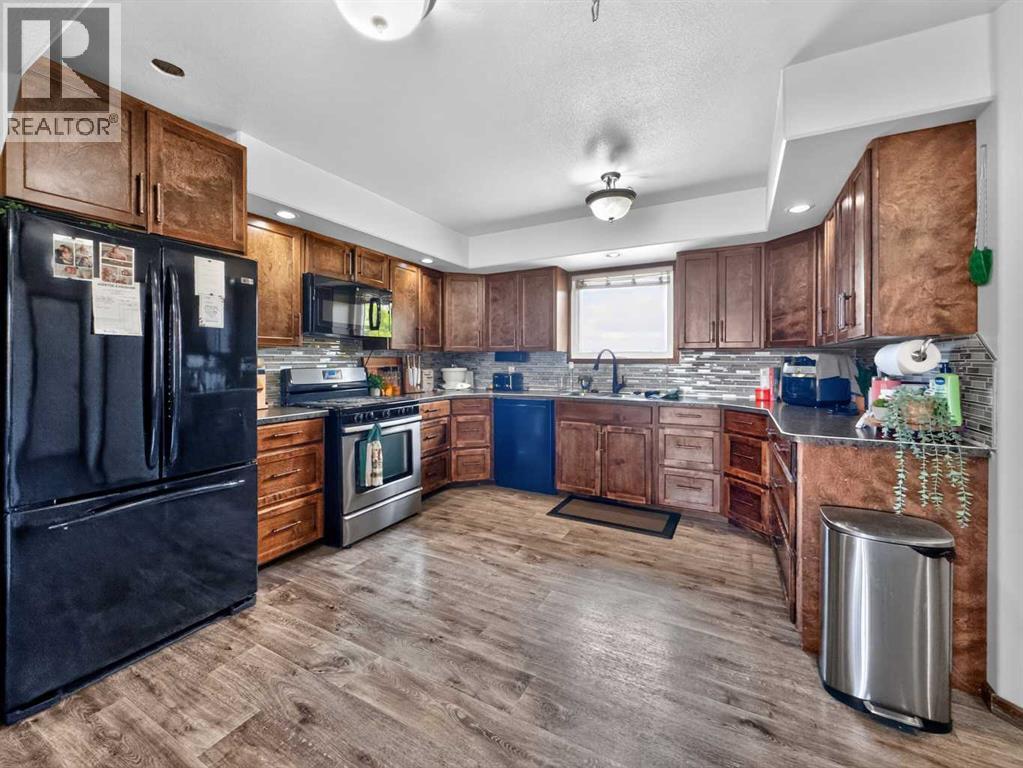 15176 TWP RD 1052