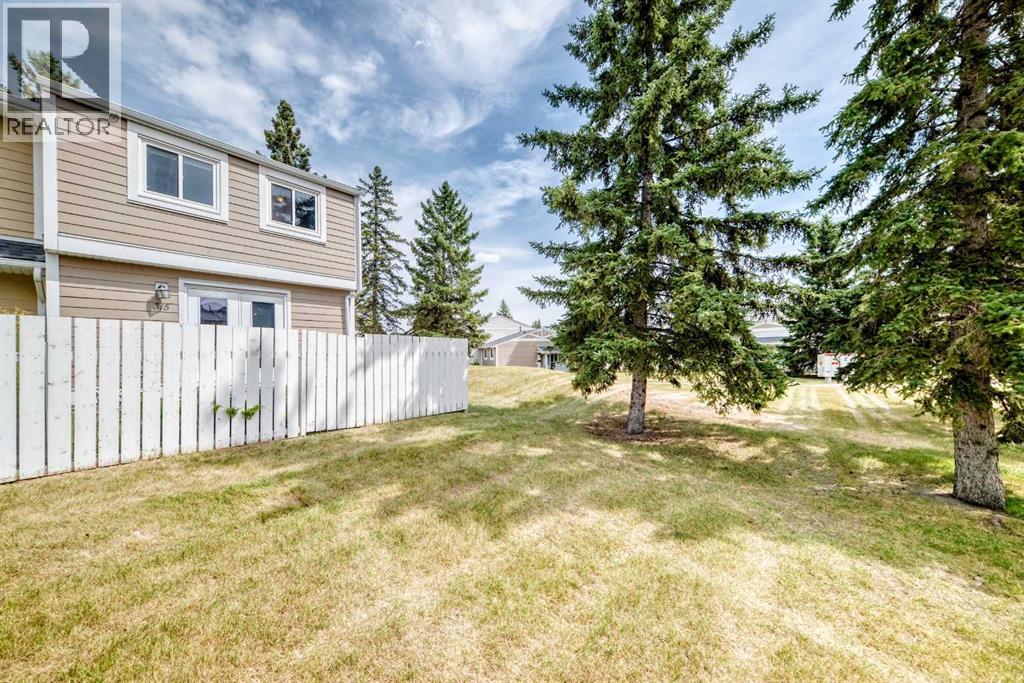 315 Georgian Villas NE - 41