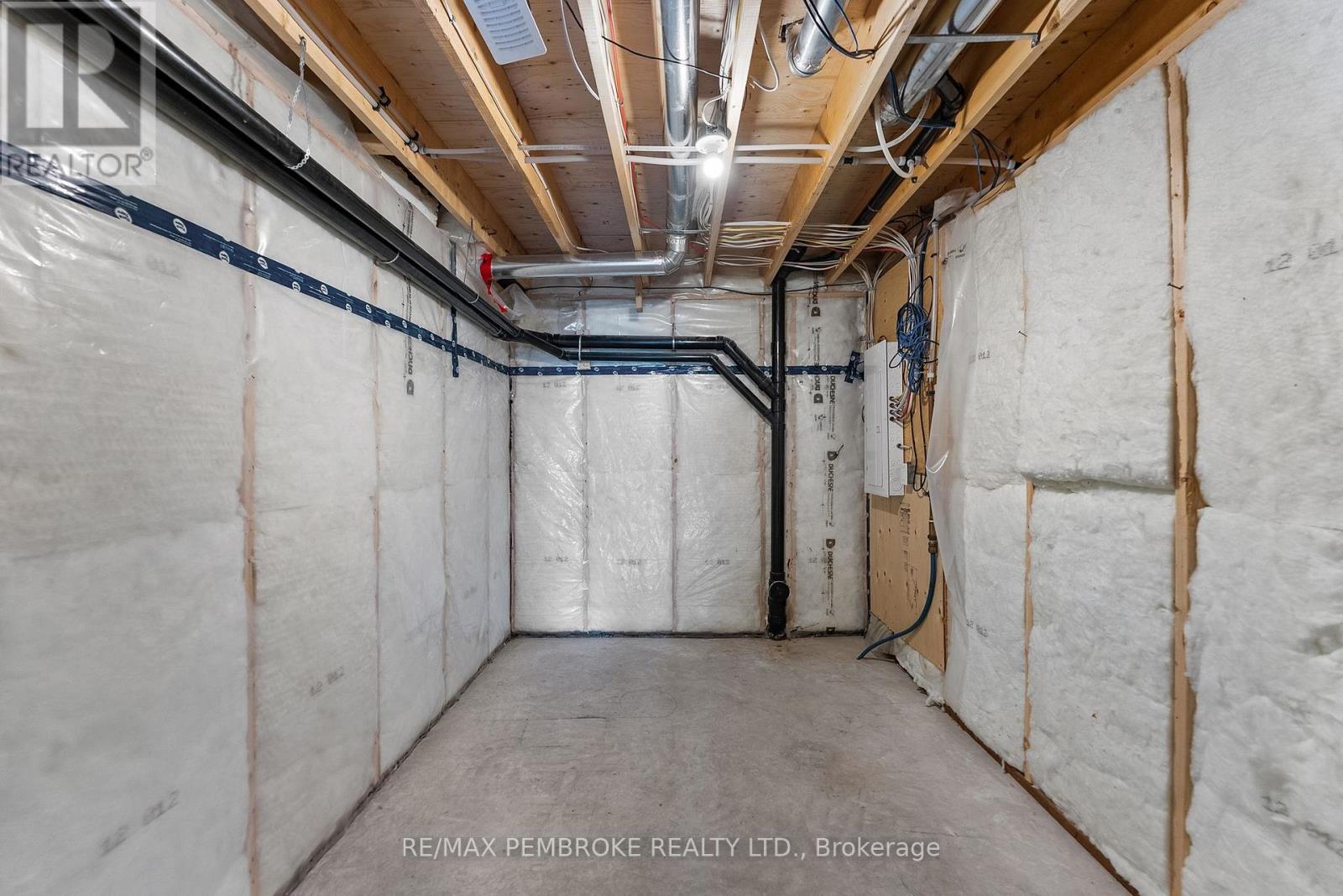 41 NORTHBROOK ROAD - 33