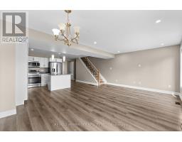 Family room - 41 Northbrook Road, Petawawa, ON K8H3N5 Photo 8
