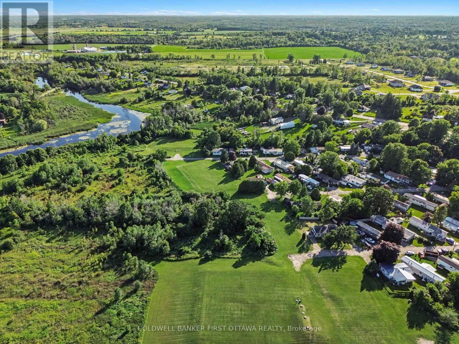 17 BRIDLE PATH - 35