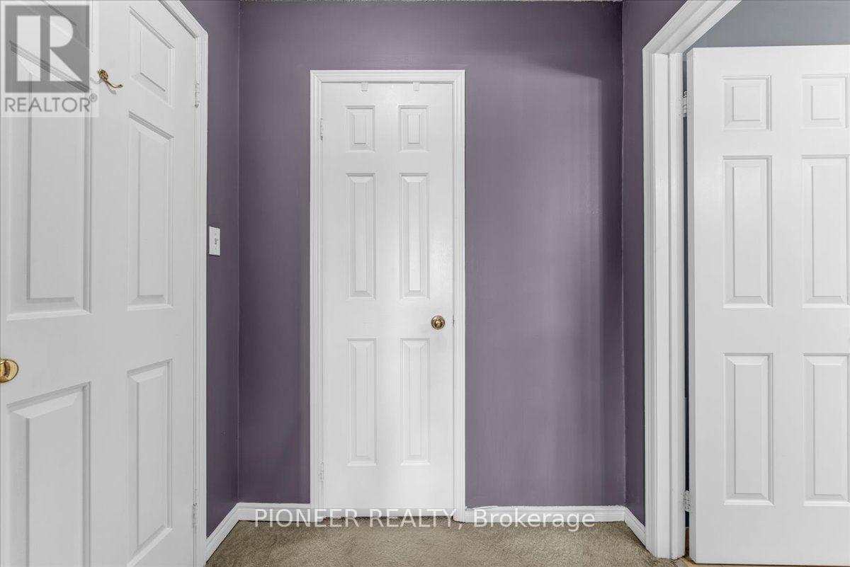 6452 EASTRIDGE ROAD - 24