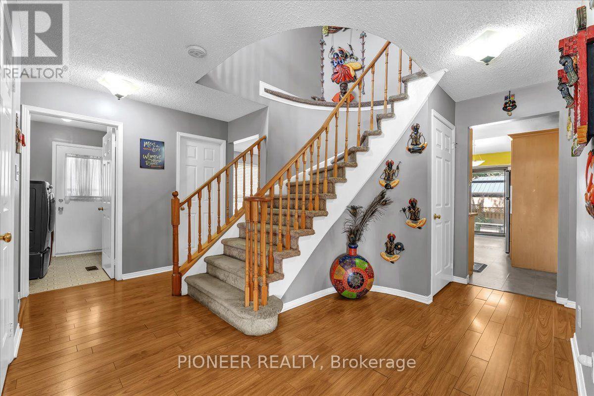 6452 EASTRIDGE ROAD - 7