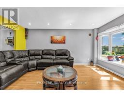 Bedroom 2 - 6452 Eastridge Road, Mississauga, ON L5N4K8 Photo 8