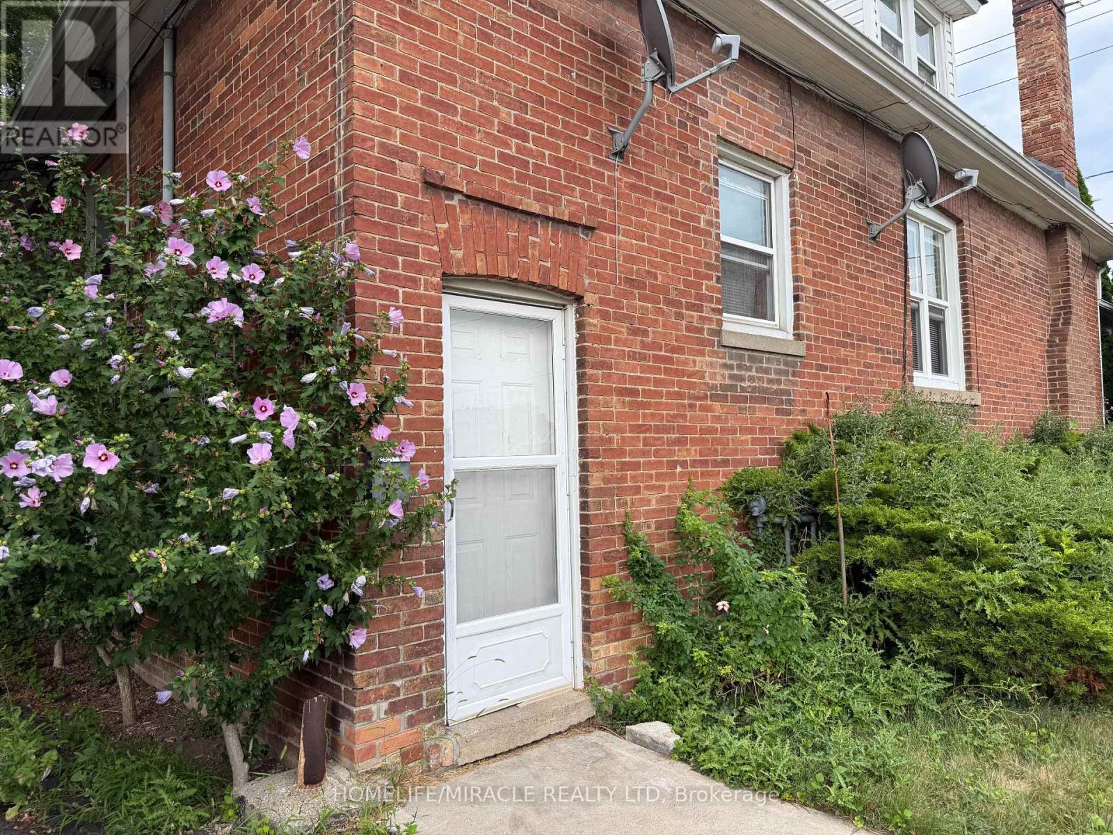 201 GRAND AVENUE - 4