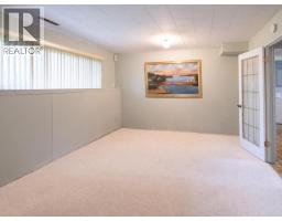 3571 Mackenzie Ave, Powell River, BC V8A3E7 Photo 33