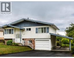 3571 Mackenzie Ave, Powell River, BC V8A3E7 Photo 14