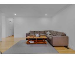 8496 Cox Drive, Mission, BC V2V6V3 Photo 11