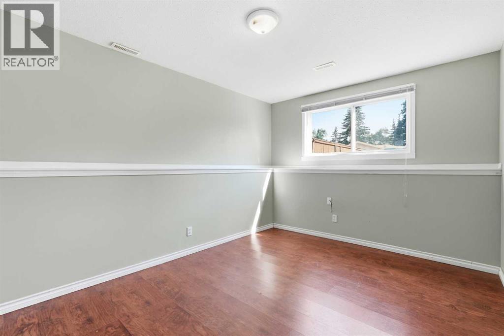 7341 36 Avenue NW - Image 21