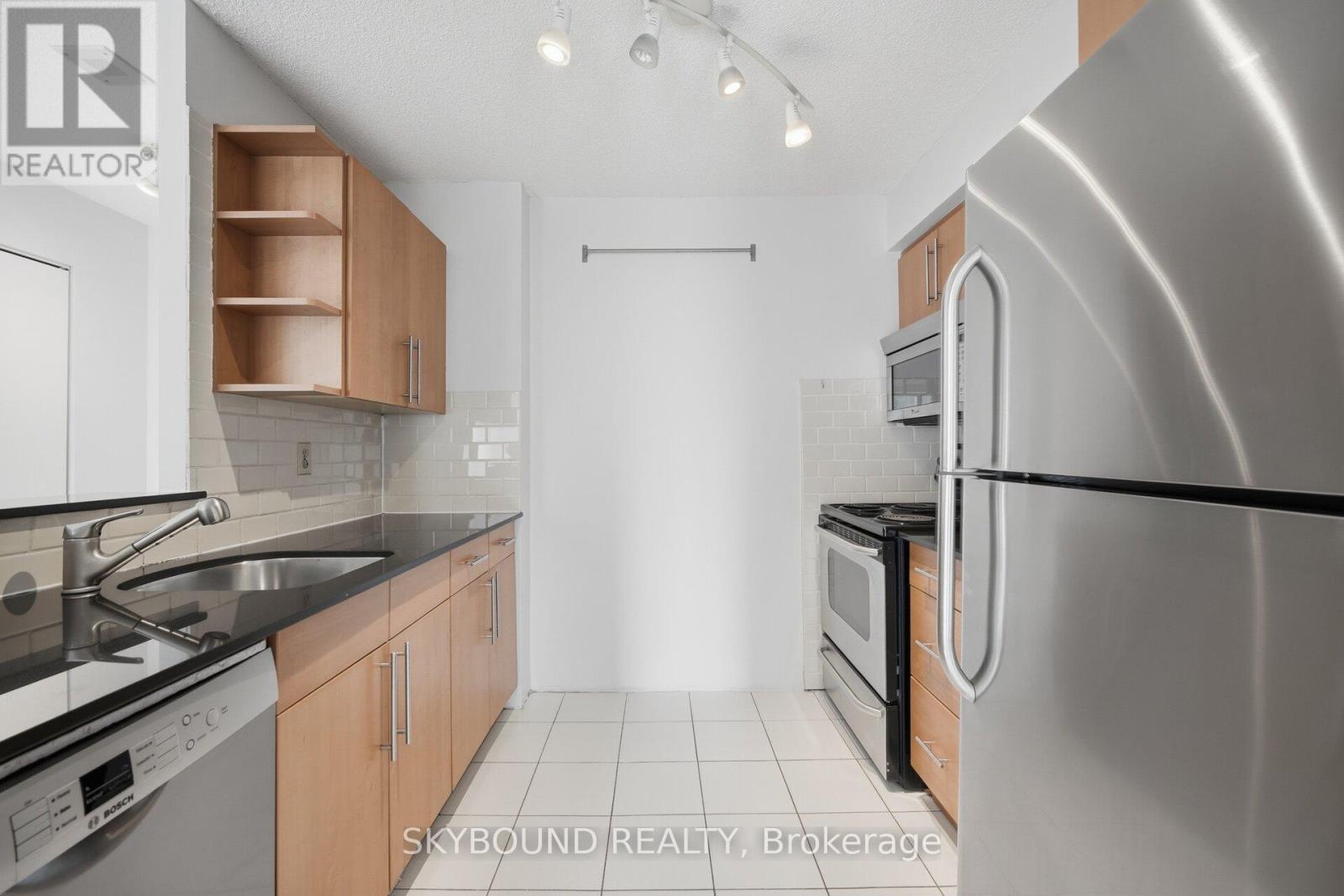 #1605 25 GRENVILLE STREET - Image 21