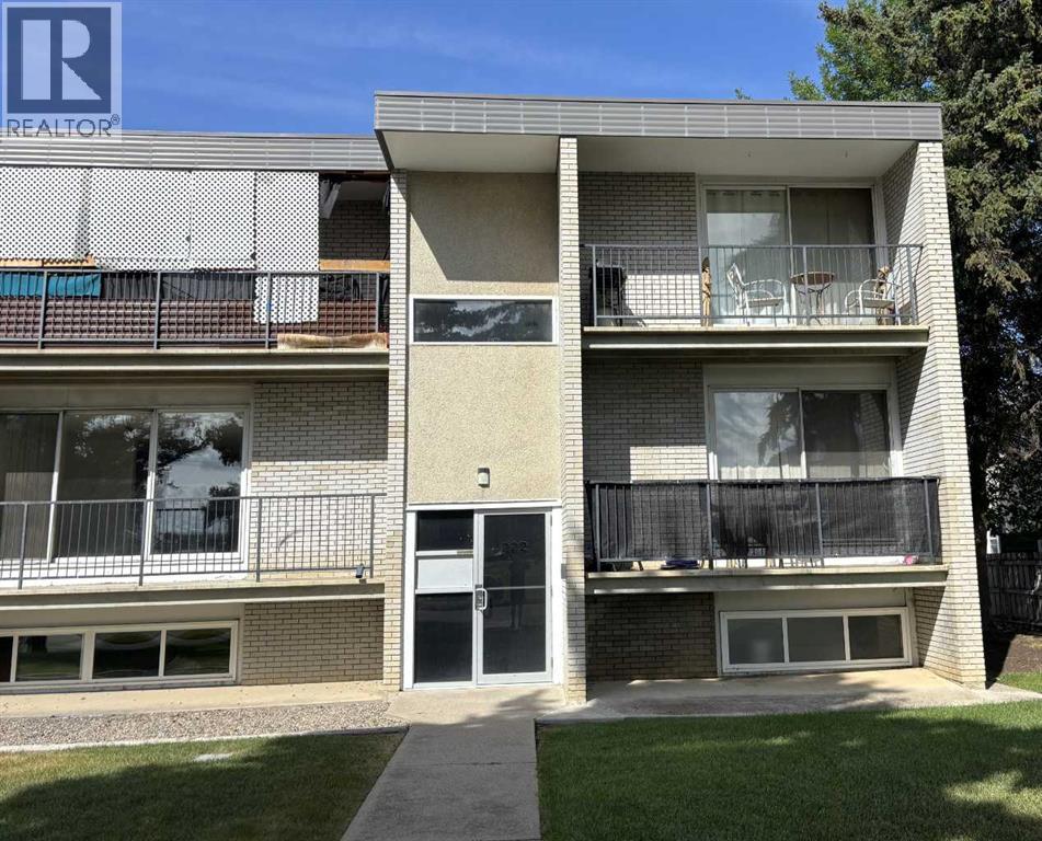 2, 222 Mayor Magrath Drive N
