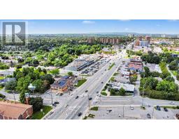 1 Withrow Avenue, Ottawa, ON K2G2H5 Photo 12