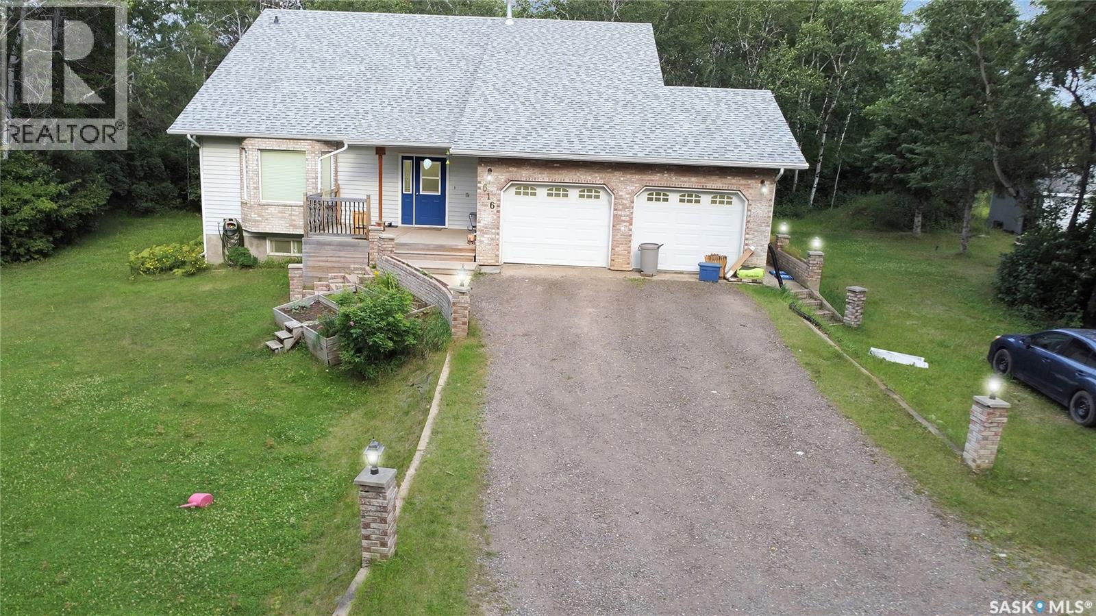 616 Boundary STREET - 1