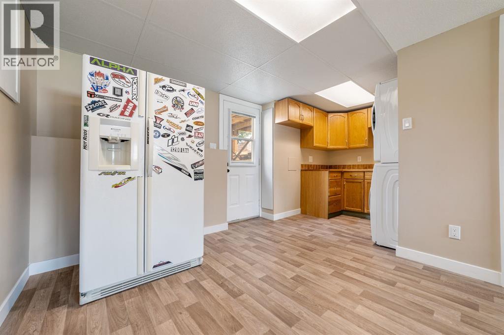 2123 25th Street - 30