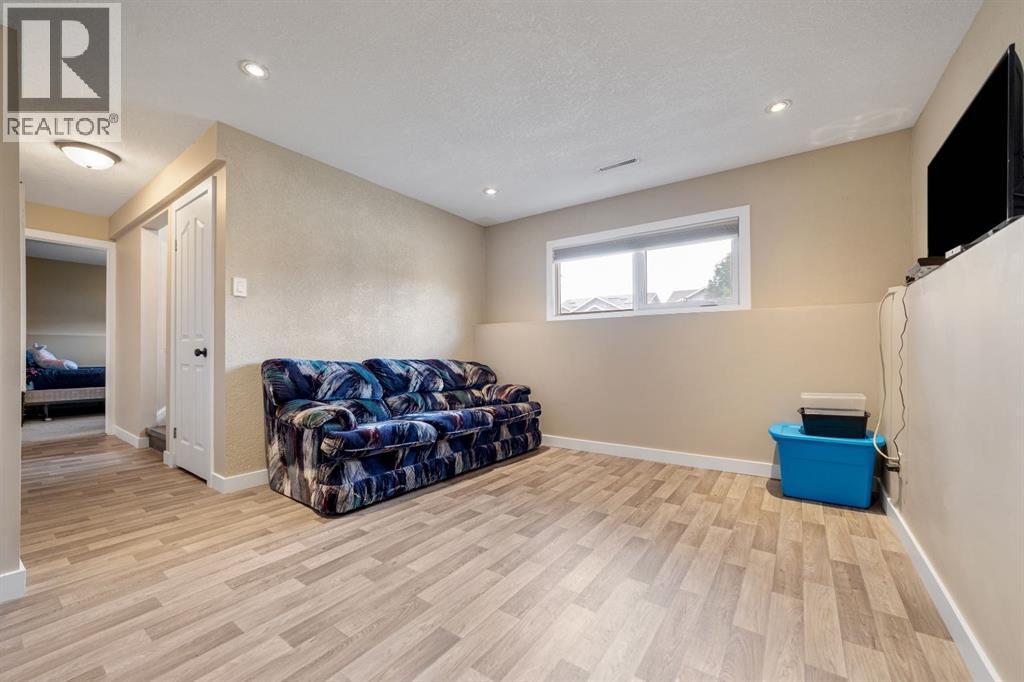 2123 25th Street - Image 28