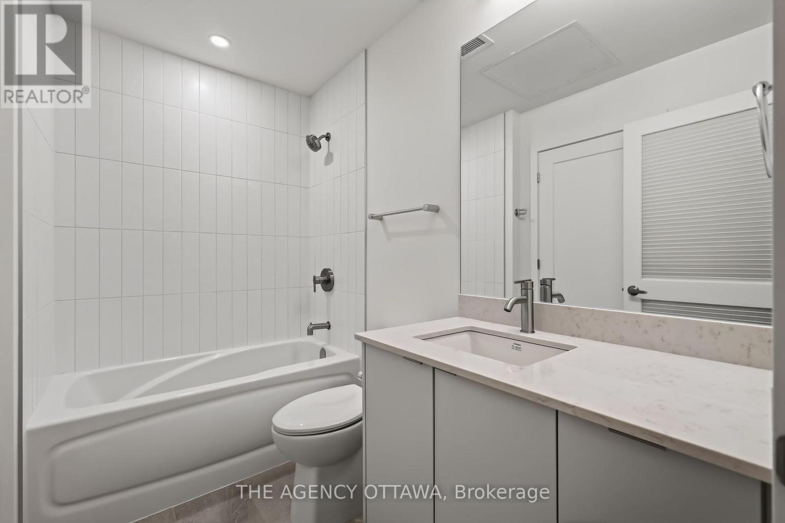 1 Bed, 1 Bath Apartment for Sale in Ottawa – 201 – 3085 RIVERSIDE DRIVE, Ottawa – MLS# X13654318 - Image 11