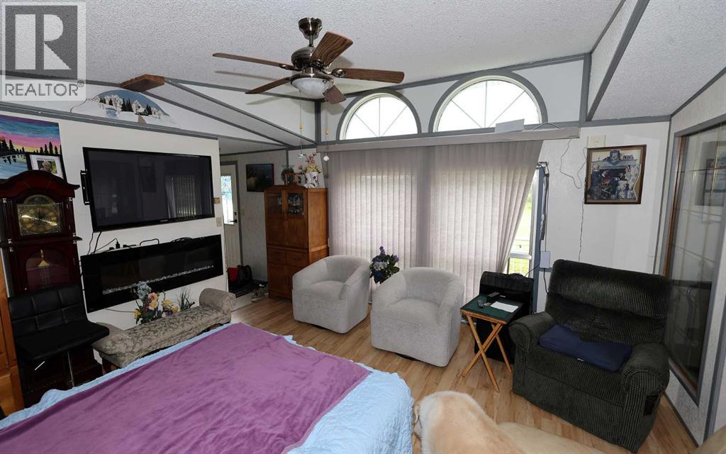 22077 TWP RD 710 - Image 16