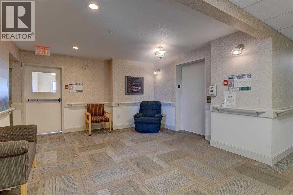 10402 111 Street - Photo 8
