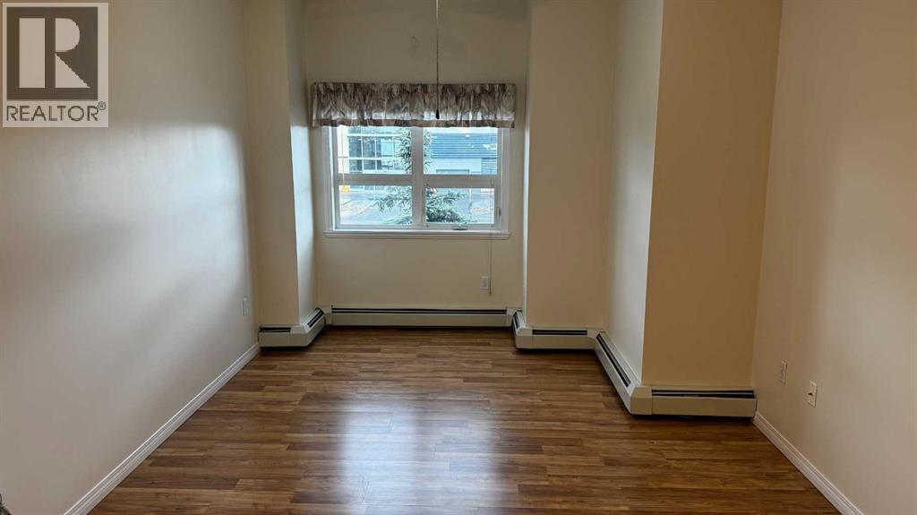10402 111 Street - Photo 16
