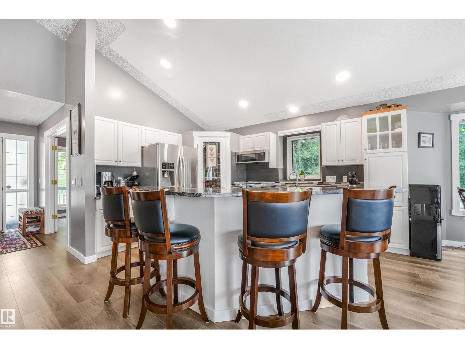 2 KIRKWOOD DR - 12