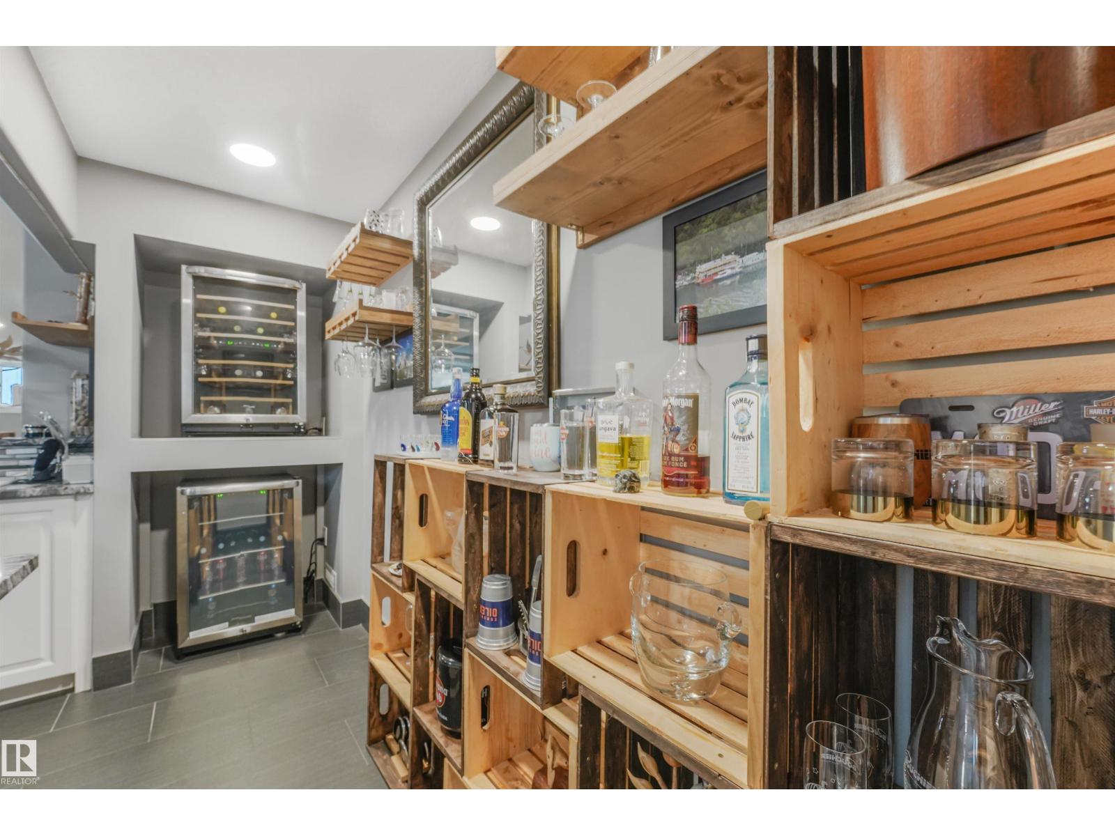 2 KIRKWOOD DR - Image 38