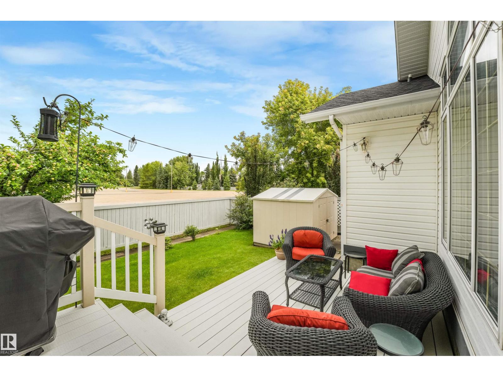 2 KIRKWOOD DR - 50