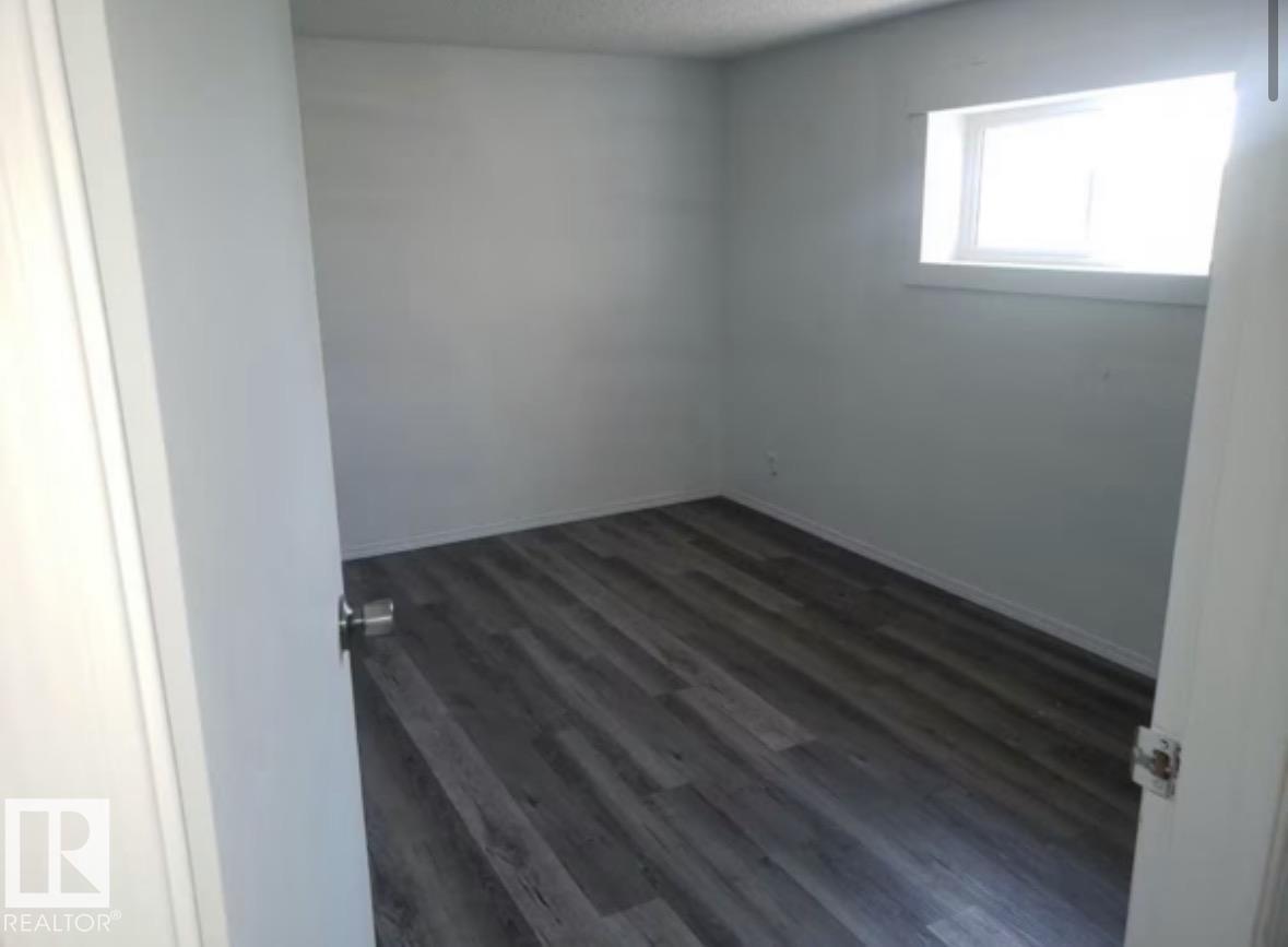 11404 127 AV NW - Image 7