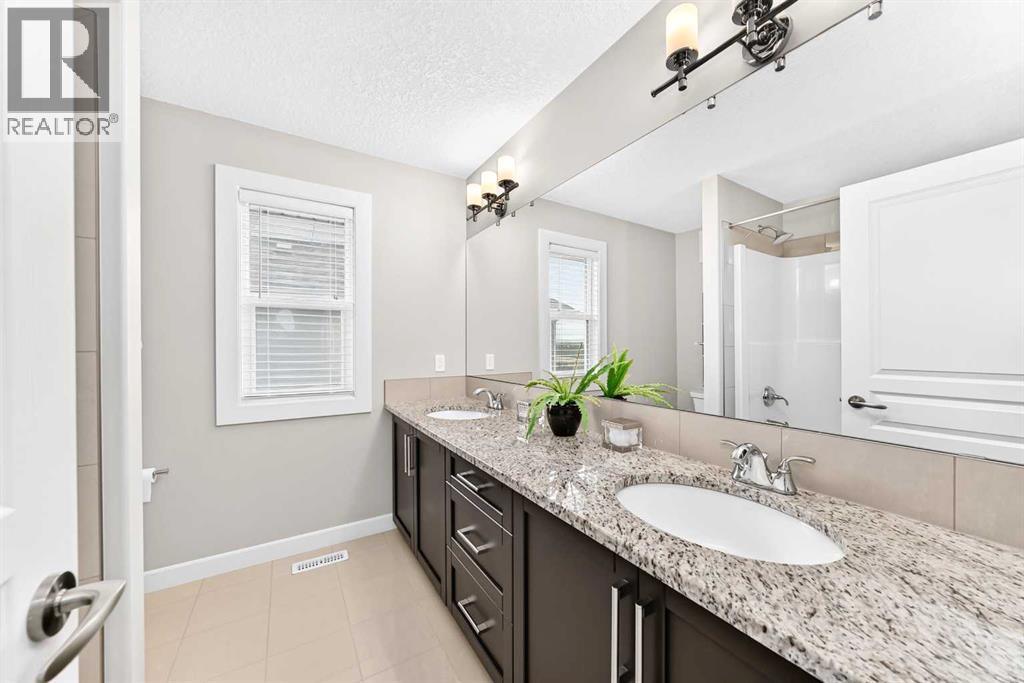 96 Cranarch Heights SE - Image 35