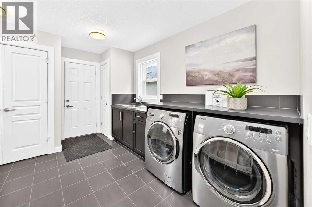 96 Cranarch Heights SE - Image 24