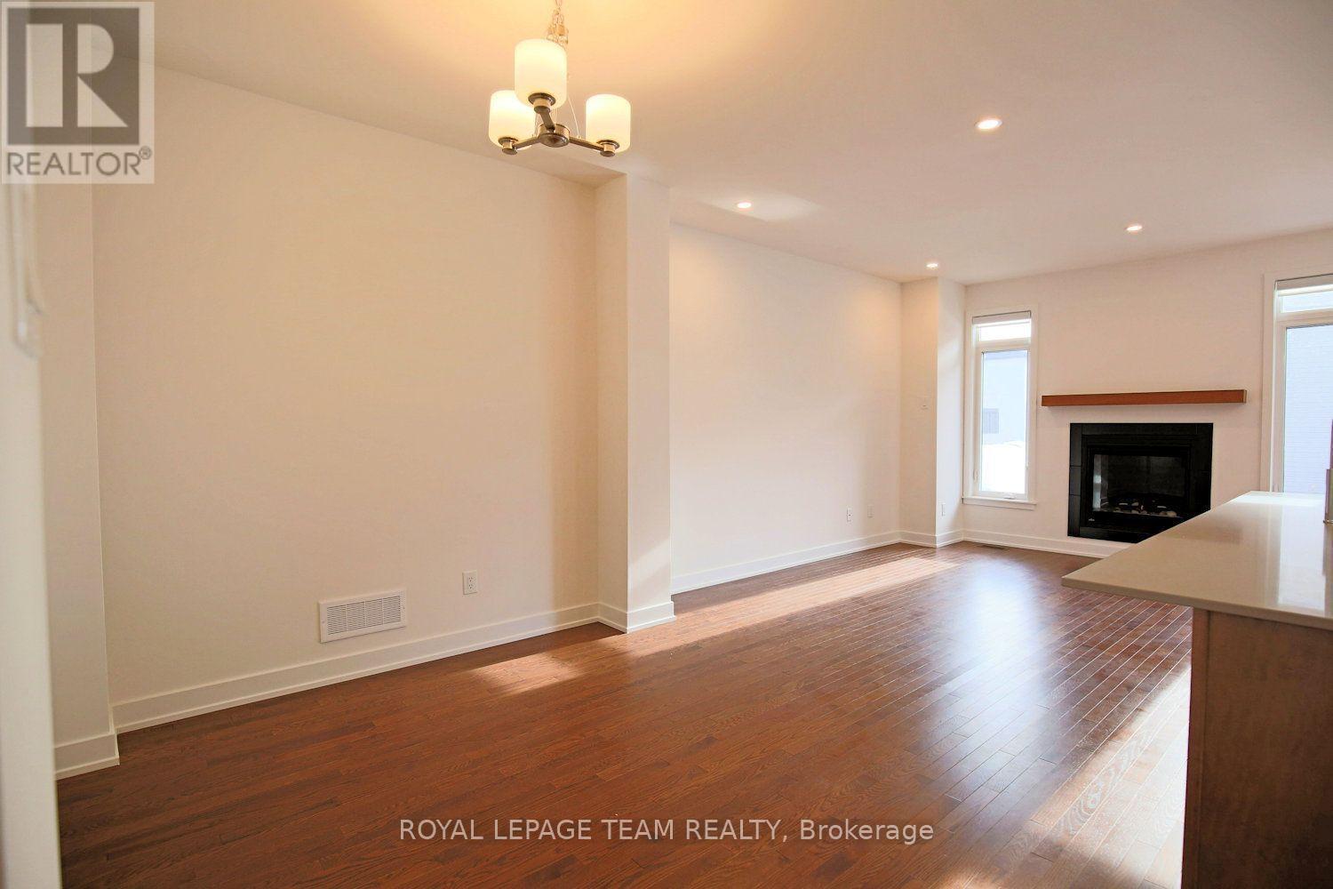 3 Bed, 3 Bath House for Rent in Ottawa – 258 MONTICELLO AVENUE, Ottawa – MLS# X13654340 - Image 13