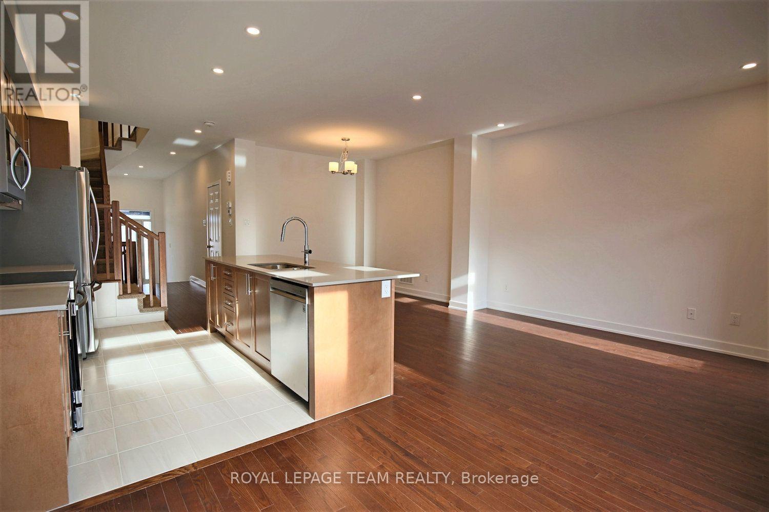 3 Bed, 3 Bath House for Rent in Ottawa – 258 MONTICELLO AVENUE, Ottawa – MLS# X13654340 - Image 21