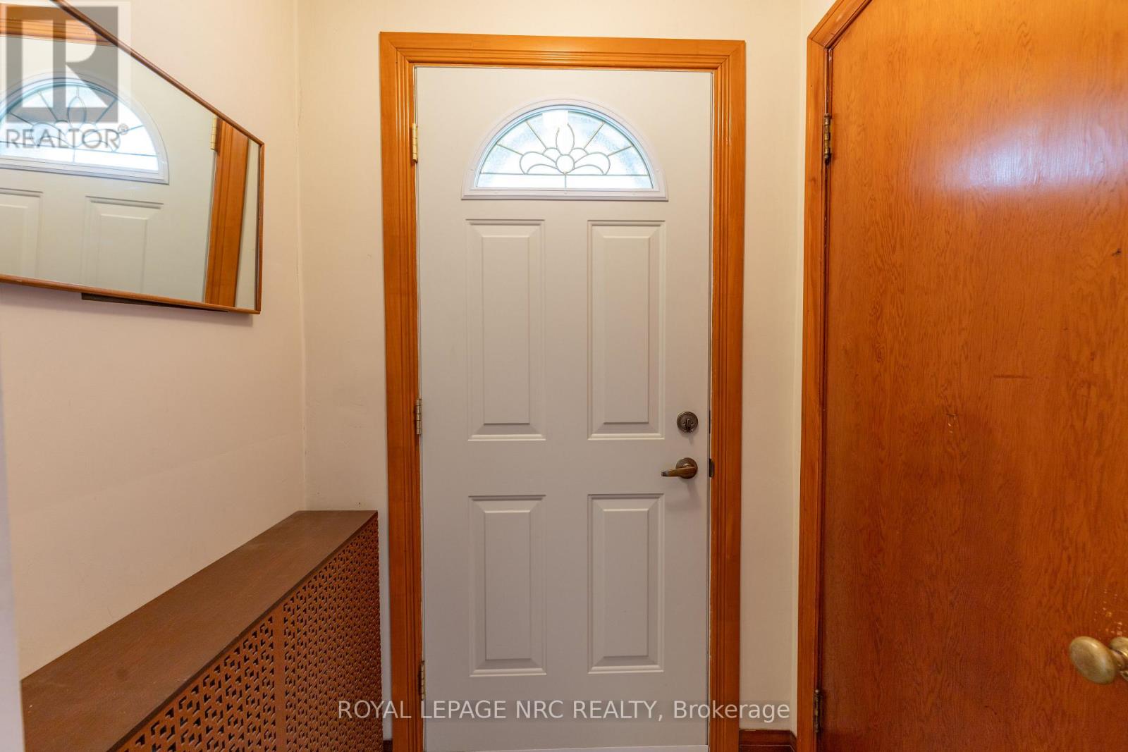 215 KNOLL STREET - Image 11