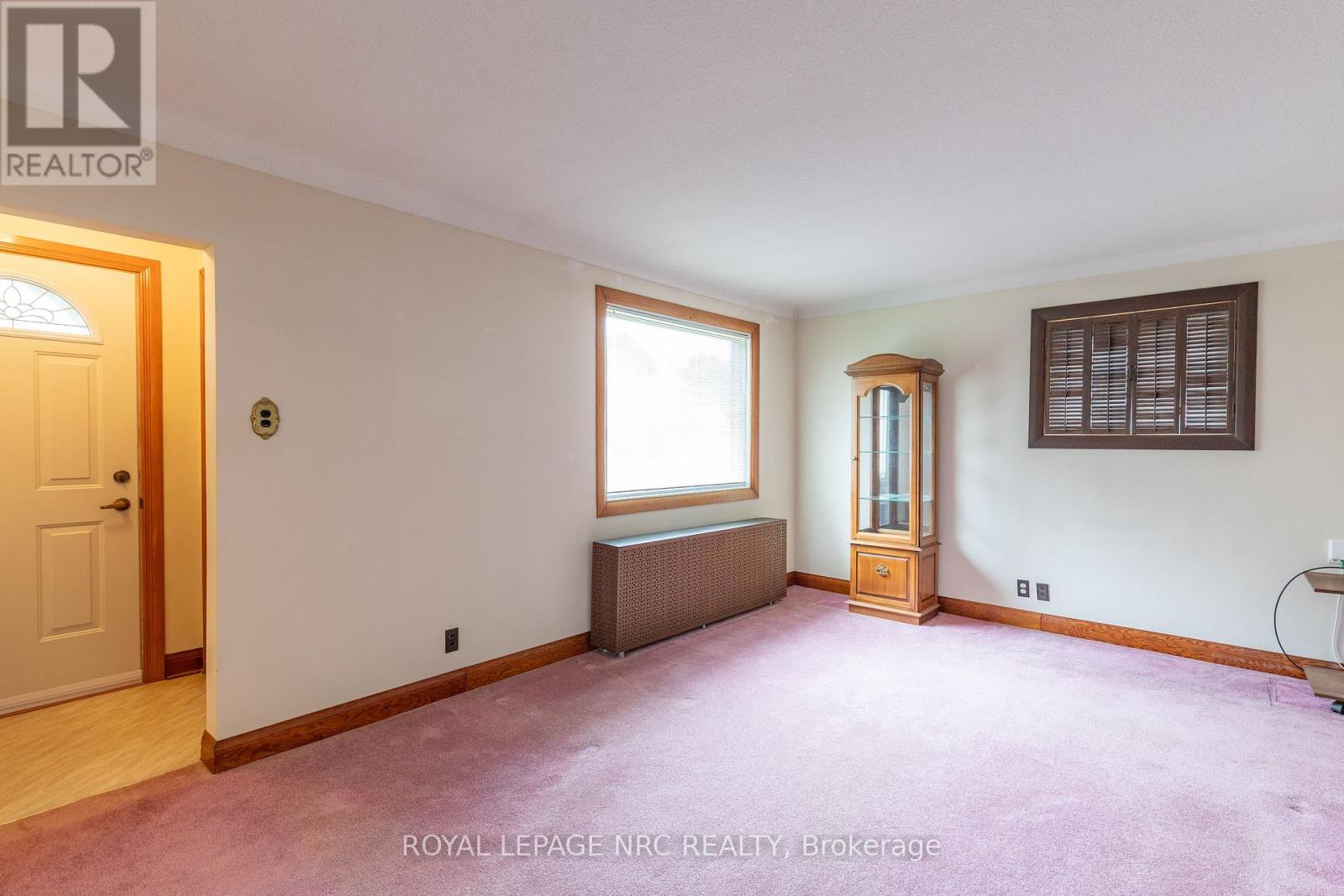 215 KNOLL STREET - Image 12